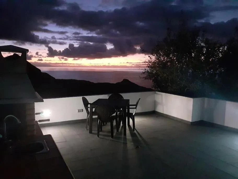 Vv Puerto Del Trigo - Sirena Apartment Alojera 0*,
